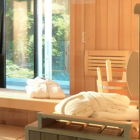 Apartament Cloud***** *